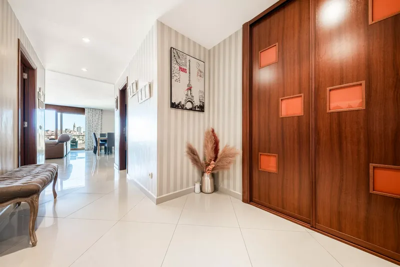 Penthouse in Manacor with terraces and communal pool — photo 8