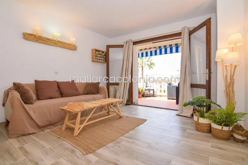 Apartment in Colònia de Sant Pere — photo 1