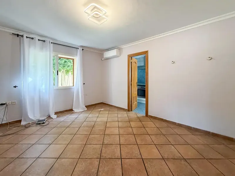 Discover this charming chalet ideal for comfort and tranquility. — photo 10