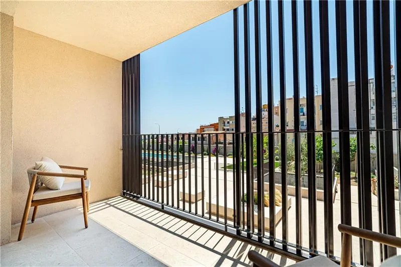 Brand-New Apartment with Terrace in a Residential Complex with Swimming Pool in Palma — photo 1