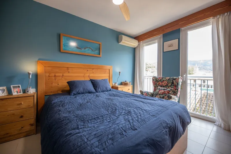 Apartment with garage, pool and tennis court — photo 12