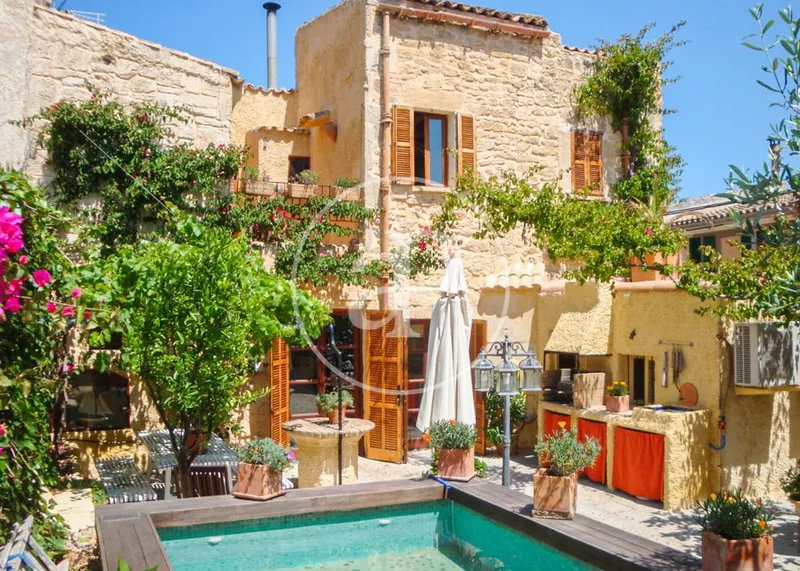 Villa in Capdepera, Province of Balearic Islands — photo 1