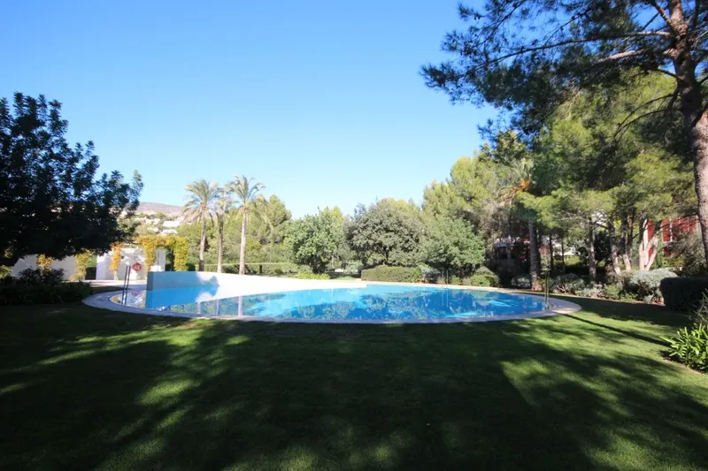 Mallorca Next Properties - For rent Beautiful 2 bedrooms apartment in Bendinat — photo 2