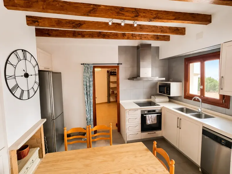 Charming Mallorcan house for rent in the historic center of Pollença, ideal for long stays (11 months), combining — photo 8