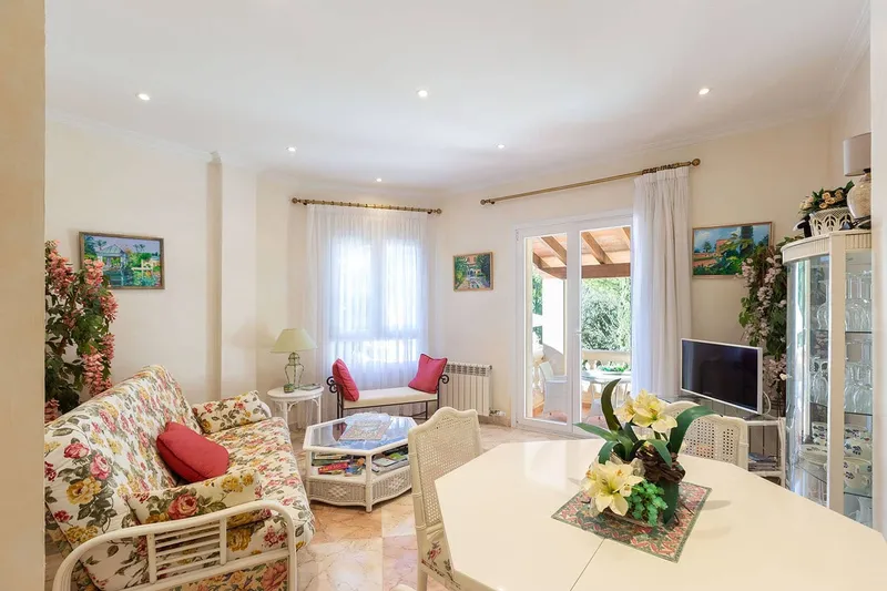 Mediterranean villa for sale in Costa de la Calma, close to beach & sea — photo 11