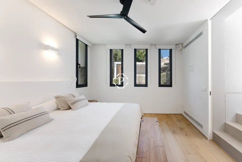 Villa for sale in Port Verd luxury design in breath-taking location — photo 10