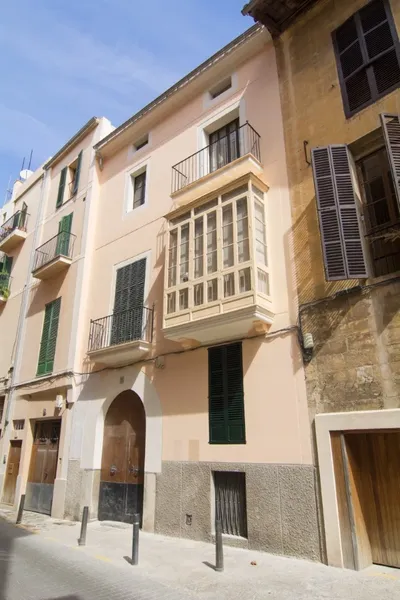 Building — photo 7