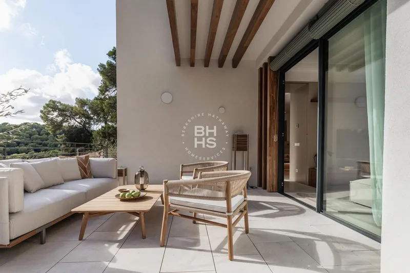 Ground floor for sale in Cala Major — photo 1