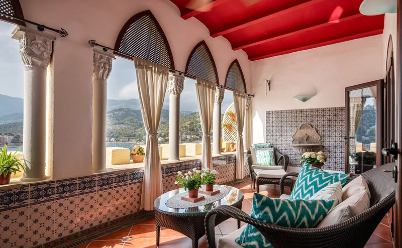 Large apartment with terrace and sea views — photo 6
