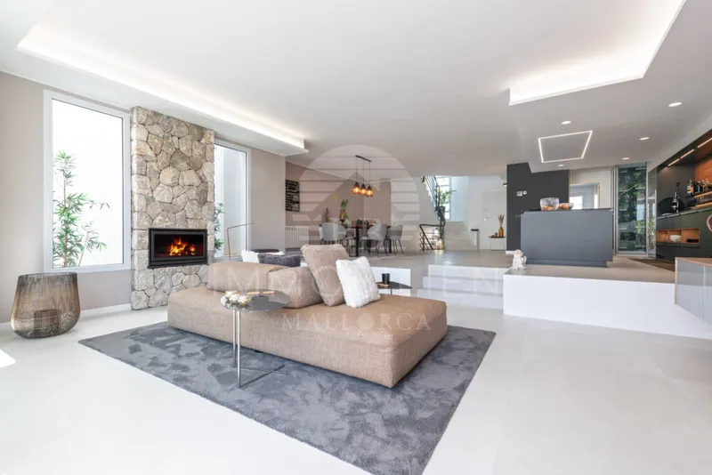 Top renovated townhouse with communal pool & furniture in Son Veri Nou — photo 2