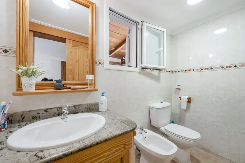 Detached villa in El Toro with garden and terrace — photo 9