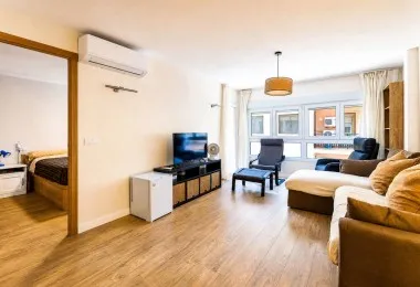 Three-bedroom flat with optional parking — photo 5
