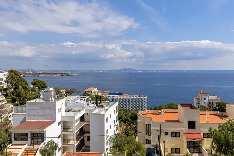 Apartment in Illetas with beautiful view of the Bay of Palma 1 — photo 2