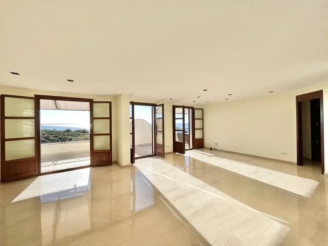 Penthouse for rent in La Calatrava, Palma de Mallorca, Mallorca — photo 9