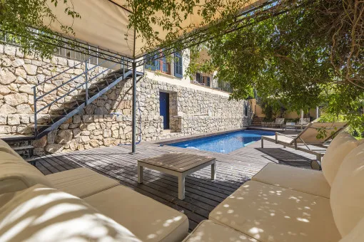 Calvia, tranquil villa in Calvià with stunning sea and mountain views and a holiday rental license — photo 5