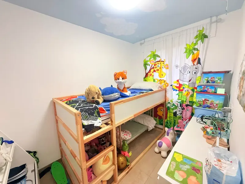 PALMACASA INMOBILIARIA sells 3-bedroom flat in Son Gotleu, located on a 4th floor without lift, in a building from 1970. — photo 10