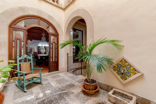 Campos, magnificent 17th-century village house in the center of Campos — photo 12