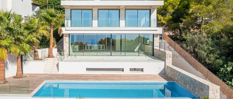 New villa in Portals with great sea views within walking distance of the village — photo 2
