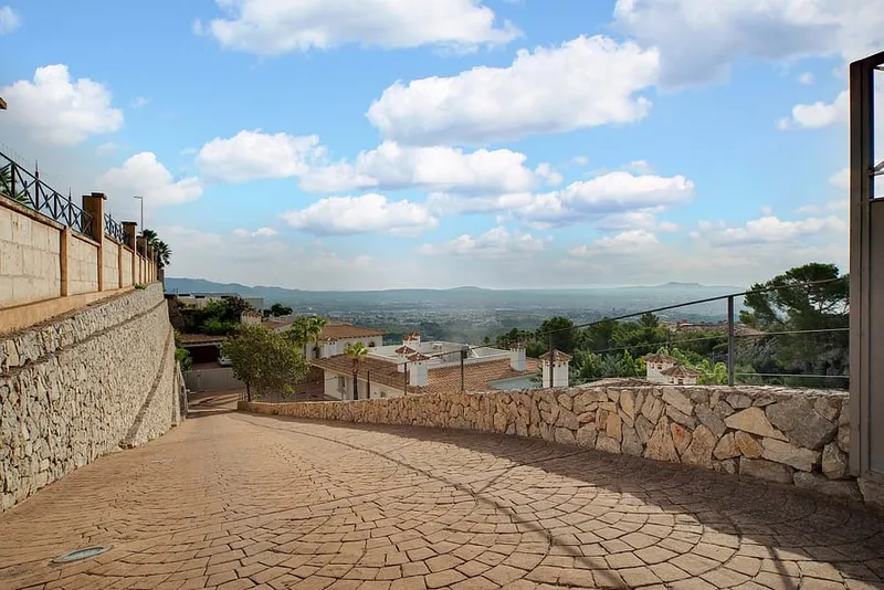 Elegant luxury villa in Son Vida — photo 12