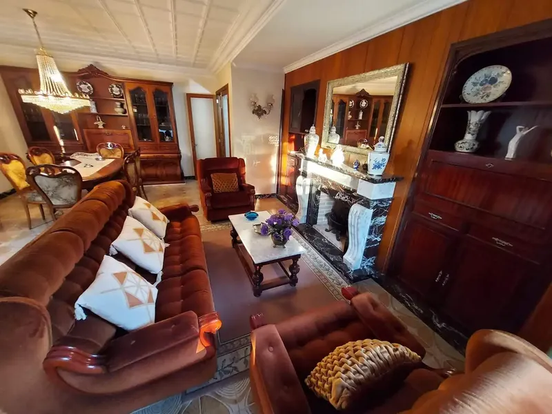 Building for sale on Baix des Cos street, with two floors and attic and terraces, the second floor is an open-plan space, the first floor is — photo 4