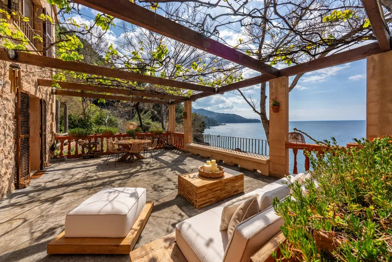 House with Sea Access in Alconasser — photo 10