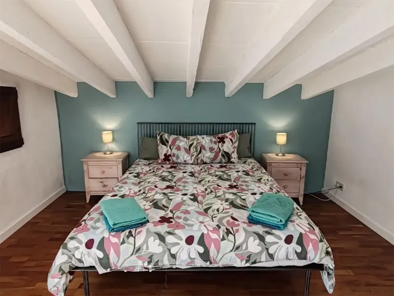 The little house is rented fully equipped and the price is all-inclusive. — photo 3