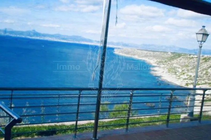 Semi-detached house in Badia Blava — photo 1