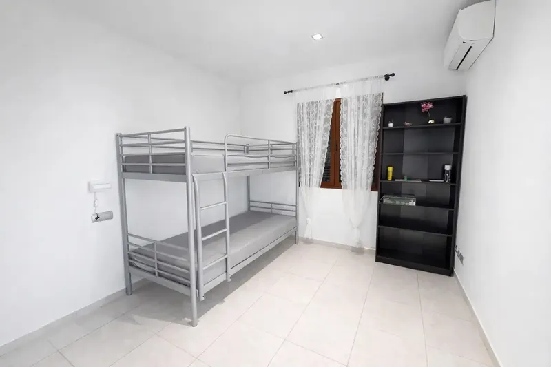 11-month rental, not less — photo 11