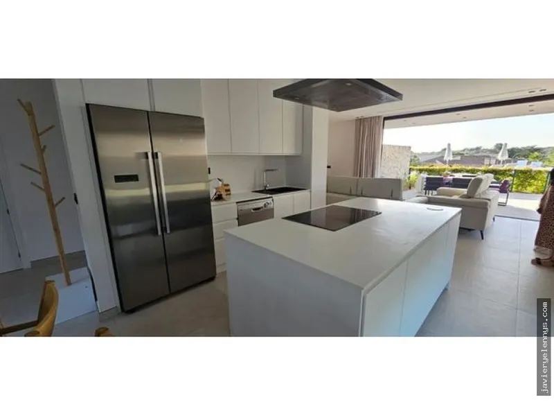 Rental of semi-detached house on Paseo Simón Bolívar — photo 10