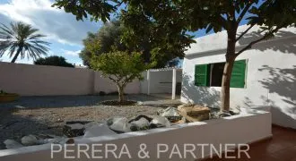 Ref. A052: Spacious village house in Capdepera with garage for long term rent — photo 1