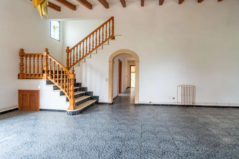 Traditional Mallorcan farmhouse in need of renovation — photo 7