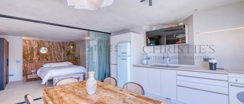 Renovated flat in 1st sea line in Puerto de Andratx — photo 12