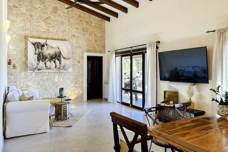 Exclusive natural stone finca with charm, privacy and spectacular views — photo 6