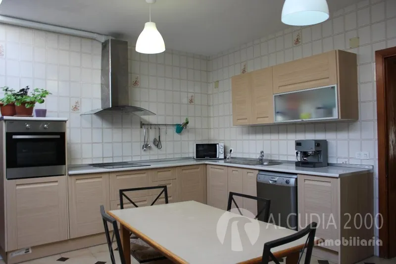 Town House — photo 4
