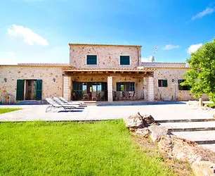 Mallorcan finca with 10 beds holiday rental license in Es Llombards / Santanyi — photo 1