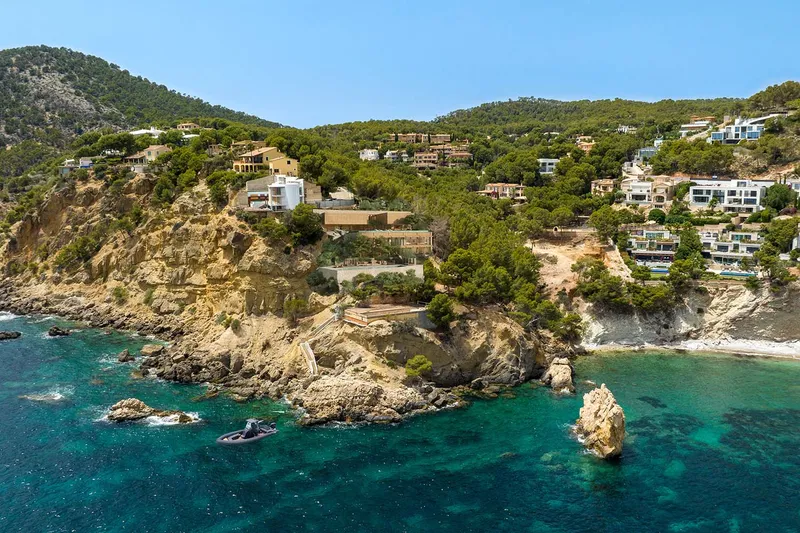 Unique plot with approved project on the first sea line — photo 12