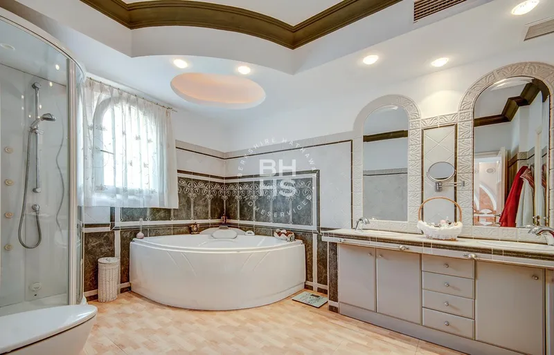 Villa for sale in Palmanova — photo 8