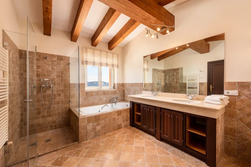Luxury villa with panoramic views in Port Andratx for rent — photo 12
