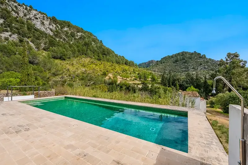 Spectacular mansion in the Tramuntana mountain range accessed via a private road — photo 6