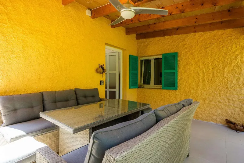 Located in the quiet residential area of Betlem, near the picturesque coastal town of Colònia de Sant Pere (municipality of Artà), it is — photo 9