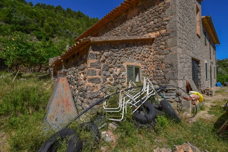 Finca in idyllic location, with stunning mountain views in Deià — photo 4