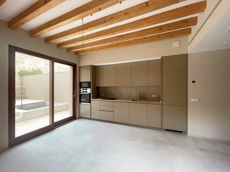 Design townhouse with terraces and pool, 3 bedrooms, Mancor del Valle — photo 2