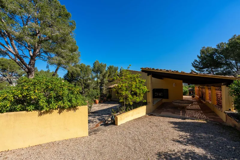 Authentic finca with large garden and great potential in Port Andratx — photo 2