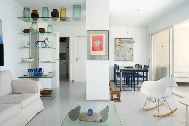 Exclusive duplex penthouse of about 150 m² with spectacular private rooftop solarium of 80 m² and open views of the Mediterranean — photo 4