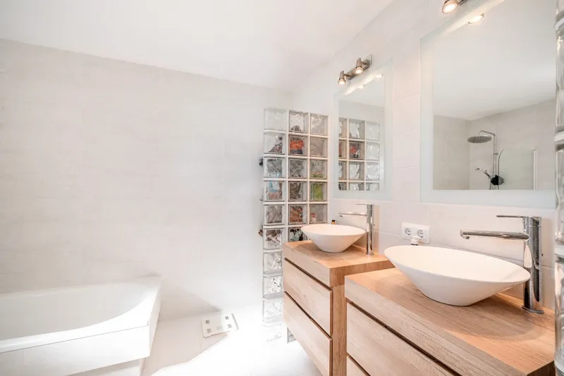Gated complex apartment for sale in Sant Agusti with covered terrace and sea views — photo 7