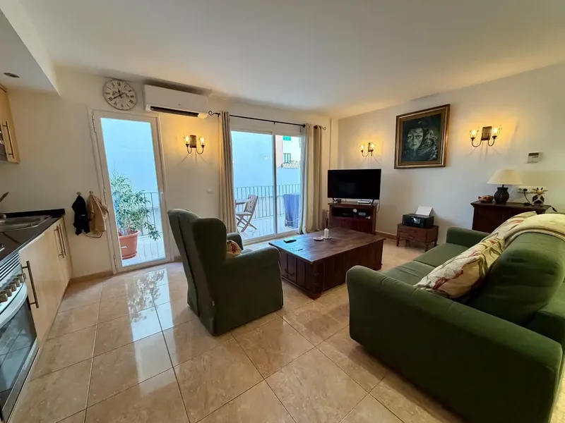A few steps from the first line of Puerto de Andratx, in a new building with few neighbors, we find this cozy duplex with views of the — photo 6
