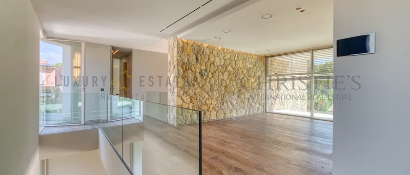 Spacious, newly built contemporary villa in Santa Ponsa with stunning views — photo 9