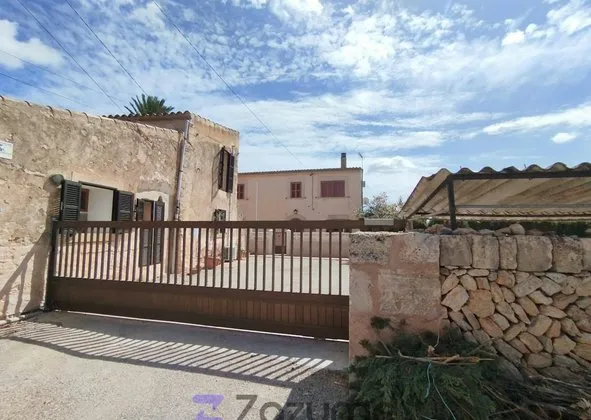 House in Calle Sa Carrotja, Ses Salines (Mallorca) — photo 1