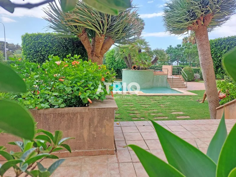 ¡Vive la experiencia de Portixol en esta encantadora planta baja disponible en alquiler temporal! — photo 1