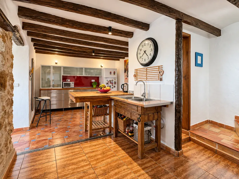 Auténtica casa mallorquina con piscina privada y vistas panorámicas en Calvià Mas — photo 12
